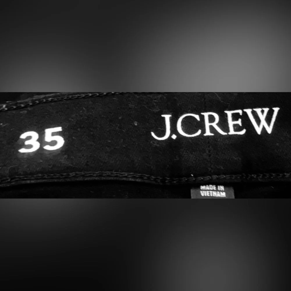 J. Crew 9” Vintage Slim Straight Leg jeans Mid Rise Cotton in Black Plus Size 35